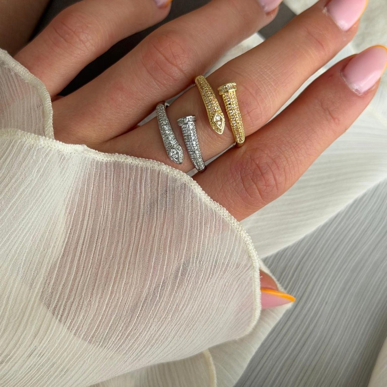 Luxe Nail Ring ✨